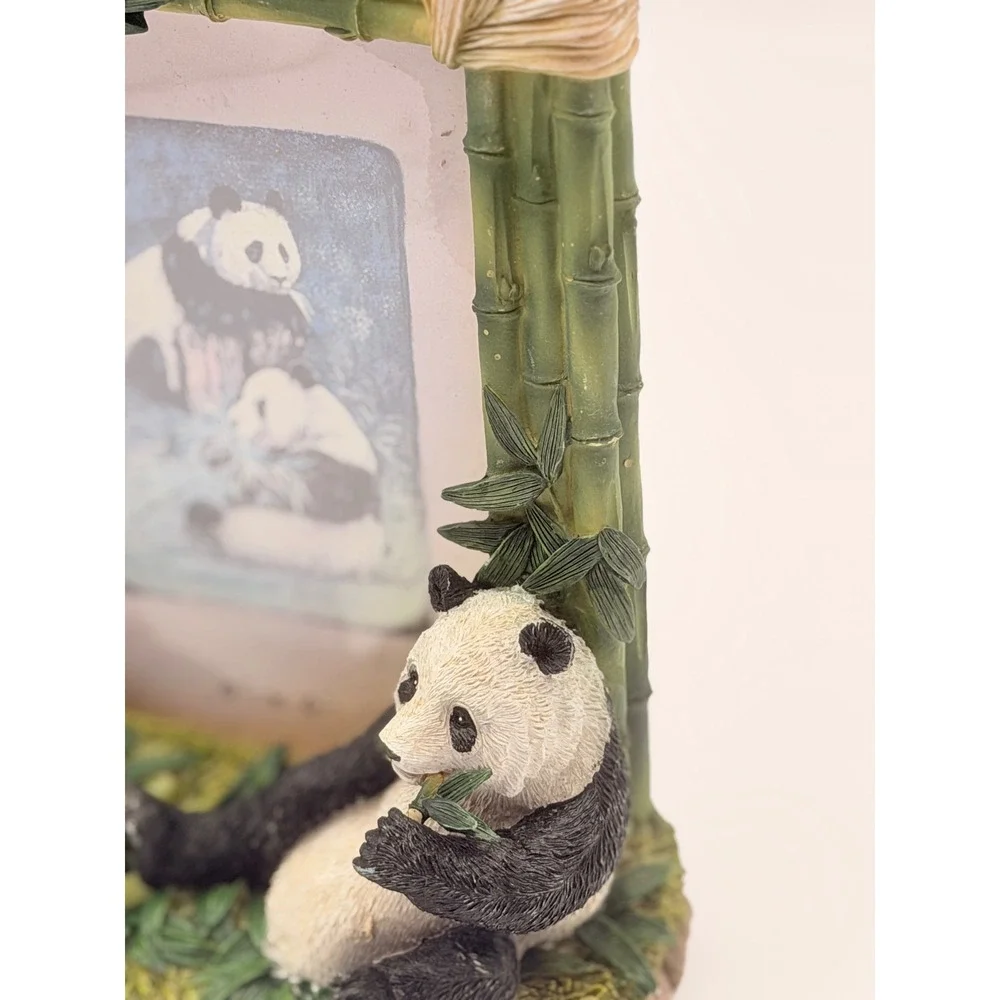 Vintage Panda Bamboo 4x6 Resin Picture Frame 3D Nature Wildlife Tabletop Decor